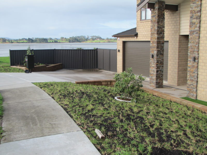 Colour Steel Boundary Fences — Frontline Fencing NZ